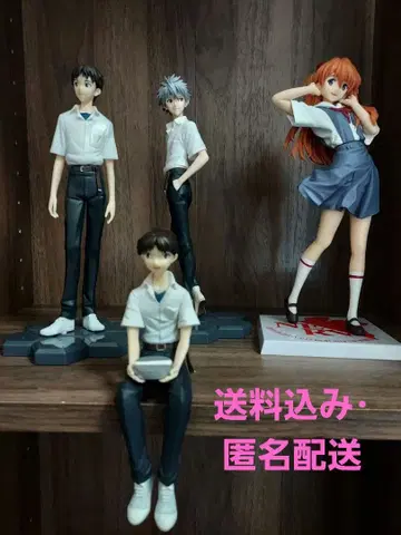 에반게리온 피규어 세트