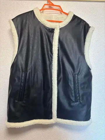 합성 피혁과 보아의 슬리브리스 베스트