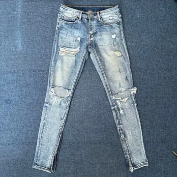 mnml 스키니 데님 라이트 블루 데미지 가공 w28