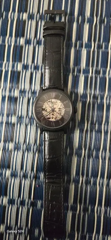 블랙 가죽 스켈레톤 백 기계식 시계