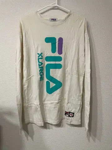 FILA XLARGE 로고 프린트 긴팔 티셔츠