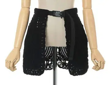 Mame Kurogouchi 코드 자수 랩스커트