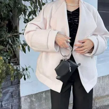 셀퍼드 코트 핑크