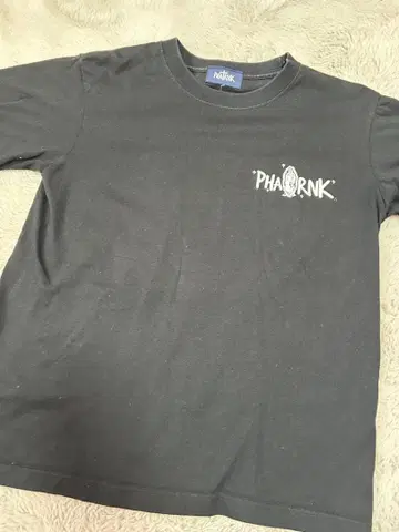 PHATRNKT 셔츠