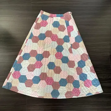 BEAMS BOY 플레어 스커트 육각형 패턴 free size