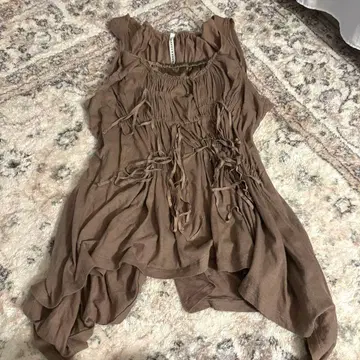 슬리브리스 비대칭 튜닉 탱크탑 브라운 구제 의류 그런지