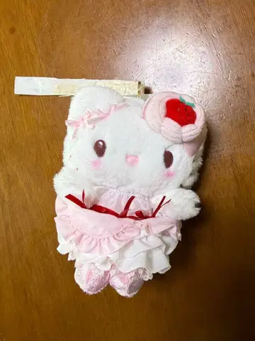 헬로키티 딸기 휘핑 케이크 디자인 시리즈 마스코트