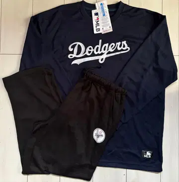 라스트 새상품 M 사이즈 MLB 다저스 긴팔 파자마 룸웨어 네이비