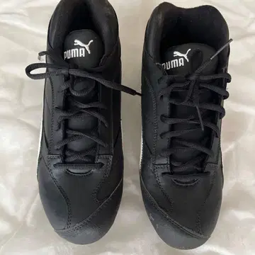 PUMA 블랙 스파이크 슈즈 28cm