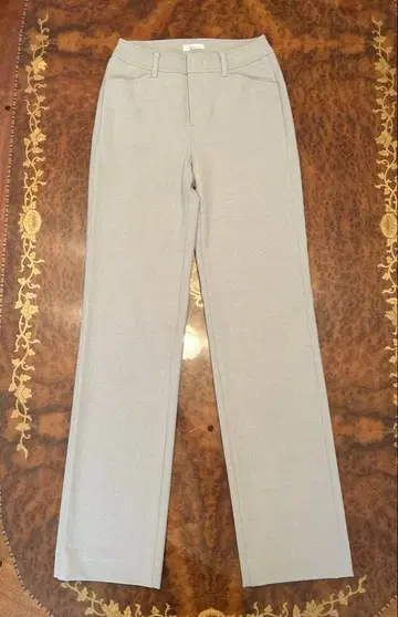 라이트 그레이 슬랙스 비쓰리 B3