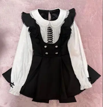 LIZLISA 프릴 스핀들 셋업 블랙 리즈리사