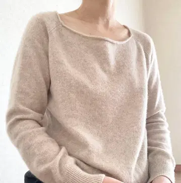 데콜테 미인 캐시미어 100 니트