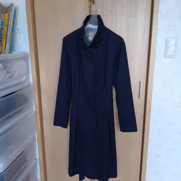 BEAUTRAVA 트렌치코트 사이즈 38