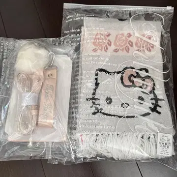 PELLICULE 페리큐르 헬로키티 머플러 백 2점