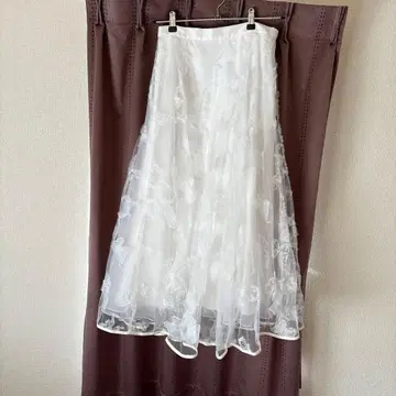 셀포드 버터플라이 플레어 스커트