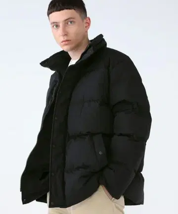 캘빈클라인 CALVIN KLEIN 배지 오버 사이즈 다운 자켓