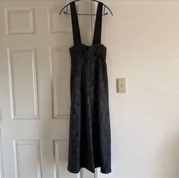 페이즐리 자카드 2WAY 플레어 오버롤 스커트 차콜