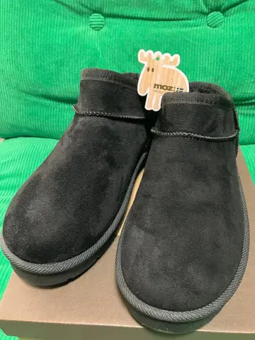 [ 미사용 새상품 ] mos(모즈) 무스탕 슬립온 블랙 M 사이즈