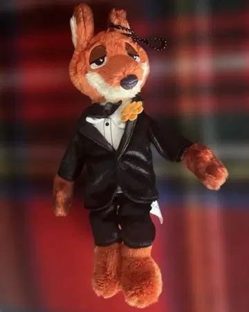 주토피아2 볼체인 마스코트 닉 와일드 턱시도 b