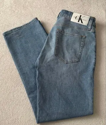 Calvin Klein 90s Straight 정국 착용 모델 W30