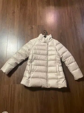 22 OCTOBRE 다운 자켓 샴페인 골드