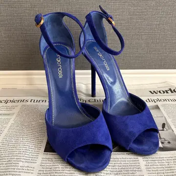 [ sergio rossi ] 스웨이드 퍼 하이힐