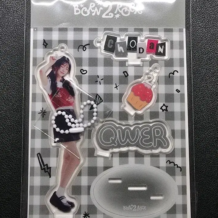 QWER | 큐더블유이알 Unsealed new product) QWER 2nd Anniversary Pop