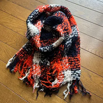 SUNAO KUWAHARA 체크 무늬 프린지 달린 머플러