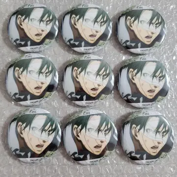 진격의 거인 리바이 캔뱃지 9개 The Final Season