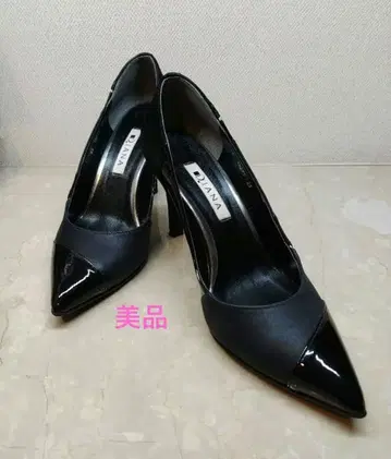 [ 새상품급 ] DIANA 블랙 하이힐