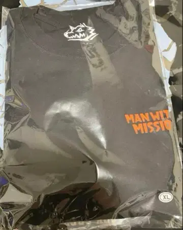 MAN WITH A MISSION 메모리얼 로고 롱T (XL)