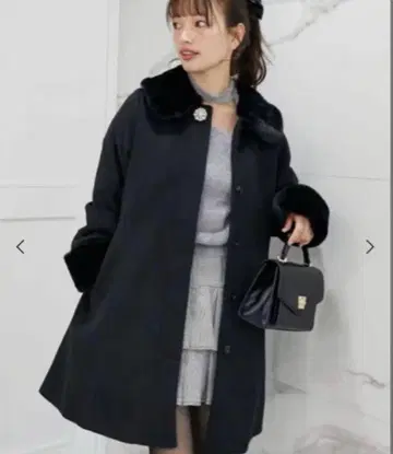 MAJESTIC LEGON 7way 퍼 x 비쥬 코트