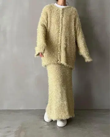 howdy.glitter knit setup gold