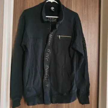 M C D 집업 맨투맨 블랙 로고 자수