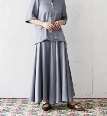 foufou 새틴 플레어 스커트 사이즈 0