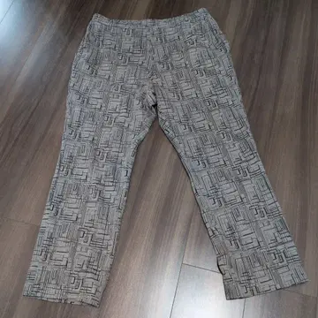 LL 사이즈 기하학 패턴 그레이 계열 캐주얼 팬츠 [유목]