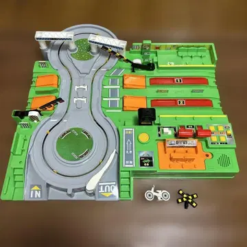 프라레일 토미카와 놀자! DX 건널목 스테이션 작동 확인 완료