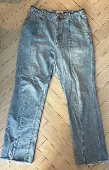 LOWRYS FARM 스트레이트 청바지