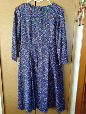 V&A KEITH 꽃무늬 긴팔 원피스 40