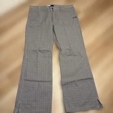 Oakley 체크 무늬 플레어 팬츠 36