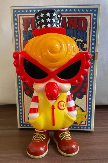 히스테릭 미니 핀란드 피규어