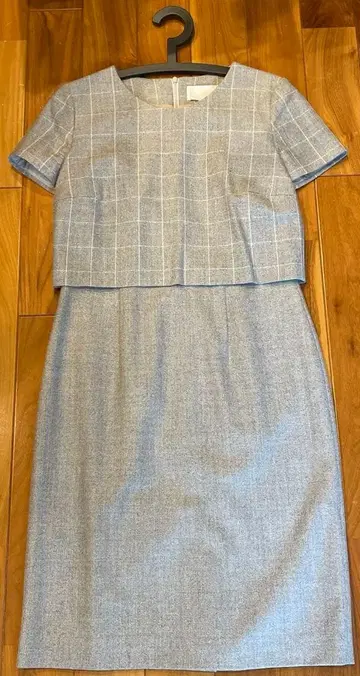 BOSS 가을/겨울 반팔 원피스