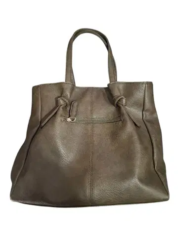 올리브 그린 가죽 토트백