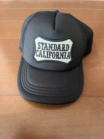 STANDARD CALIFORNIA 블랙
