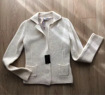 새상품급 FABIANA FILIPPI 아이보리 니트 자켓 40/XS