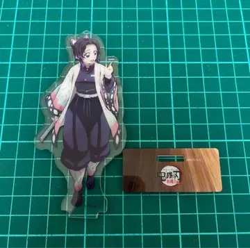 귀멸의 칼날 코쵸우 시노부 낮의 기둥들 아크릴 스탠드