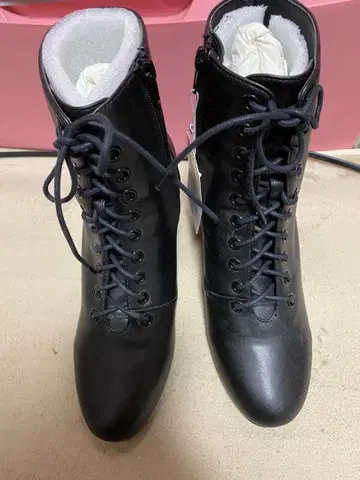 AZUL by moussy 레이스업 부츠 블랙