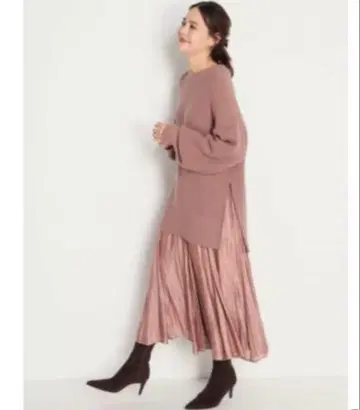 미라 오웬 핑크 니트&새틴 스커트 셋업