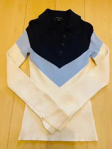 새상품급 KAREN MILLEN 네이비 라이트 블루 폴로 니트