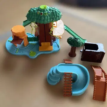 아니아 빅 트랙션 트리